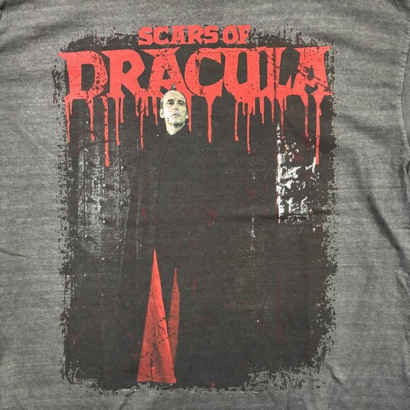 Scars of Dracula Theatre Poster Vampire Horror Movie Tee L - Picture 2 of 4